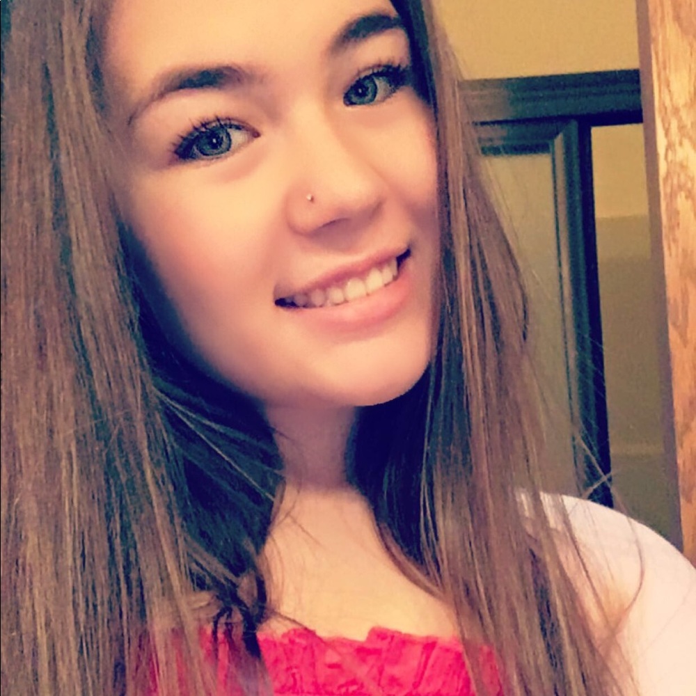 Meet your Posher, Mckenzie